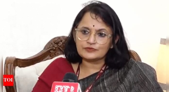 Confront disintermediation, don’t resist it, government tells financial sector