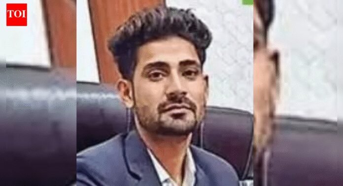 Gurgaon lawyer held for spying for Pakistan, 3rd such arrest in a year; family says was in touch with relatives | Gurgaon News