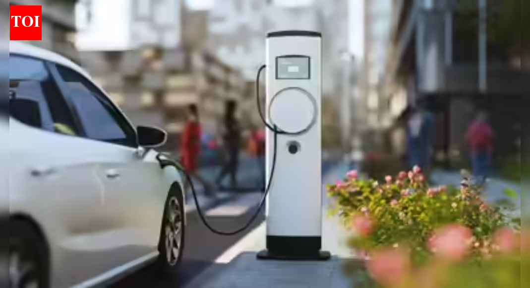 In a 1st, EV registrations across segments cross 2 million in 2025