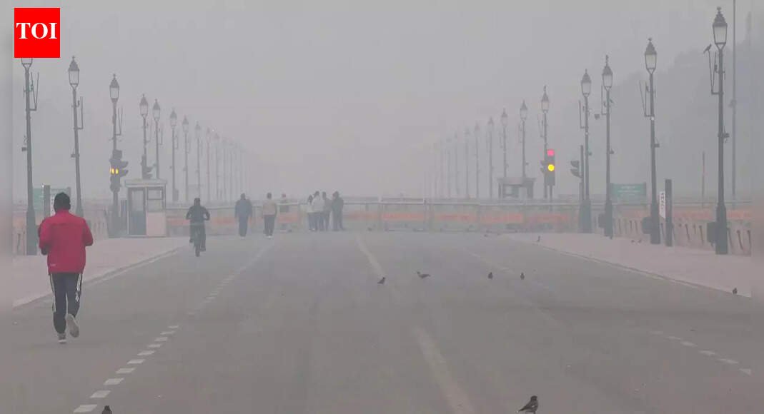 2 lakh acute respiratory caseslinked to pollution: Govt | Delhi News