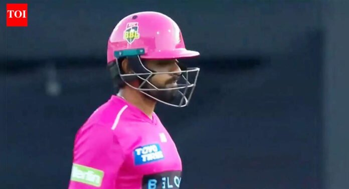 9 runs off 10 balls! Babar Azam flops again in BBL | Cricket News