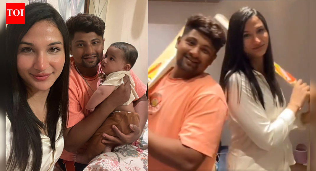 Anaya Bangar reacts with joy as CSK sign 'close friend' Sarfaraz Khan at IPL 2026 auction | Cricket News