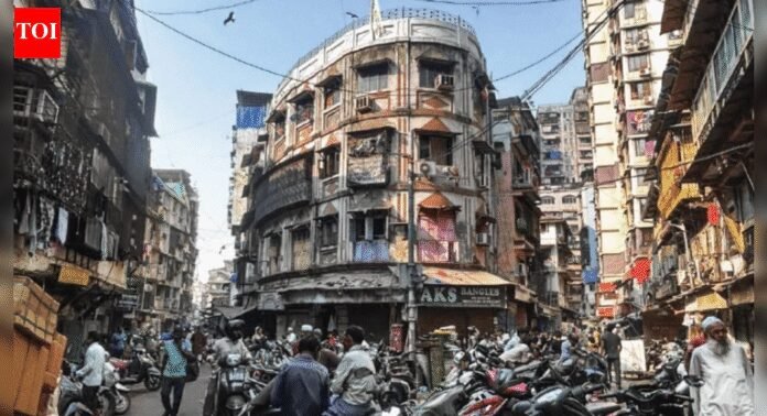 Battle for BMC: Amid narrow roads & bustling markets, old ward struggles to preserve heritage | Mumbai News