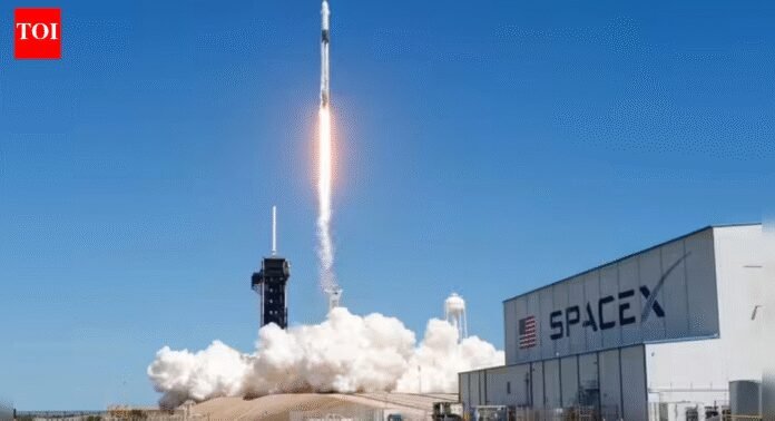 Biggest IPO ever? Insider share sale sets SpaceX valuation at $800 billion; 2026 market debut possible