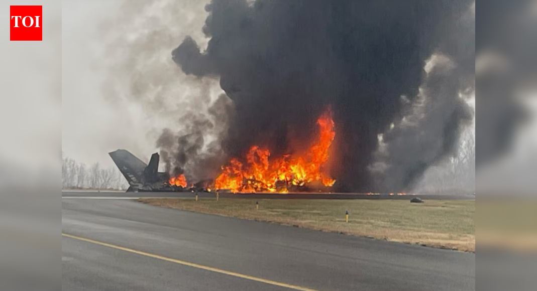 Business jet crashes at North Carolina airport; 7 killed; video surfaces