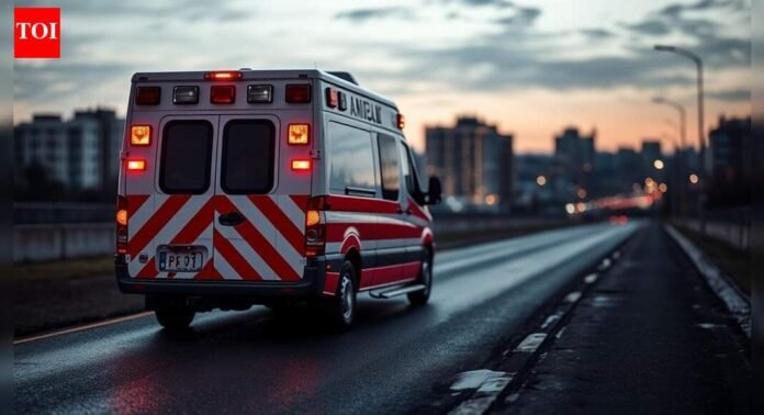 Collapsed on local train, ambulance driver ‘at lunch’: Youth dies at Vashi station; kin flag emergency response gaps | Navi Mumbai News