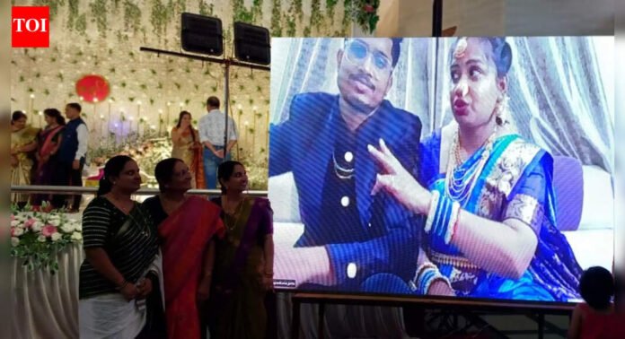 IndiGo flight cancellation: Bengaluru techie couple attends their own wedding reception virtually; guests bless them from venue | Bengaluru News