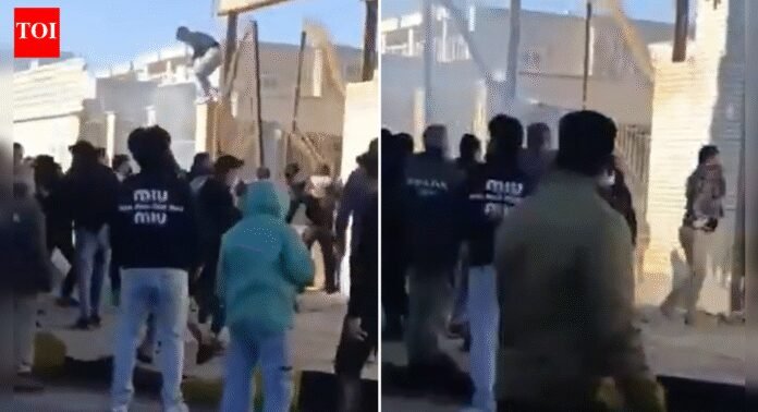 Iran unrest: Governor’s office attacked as protests turn violent; video