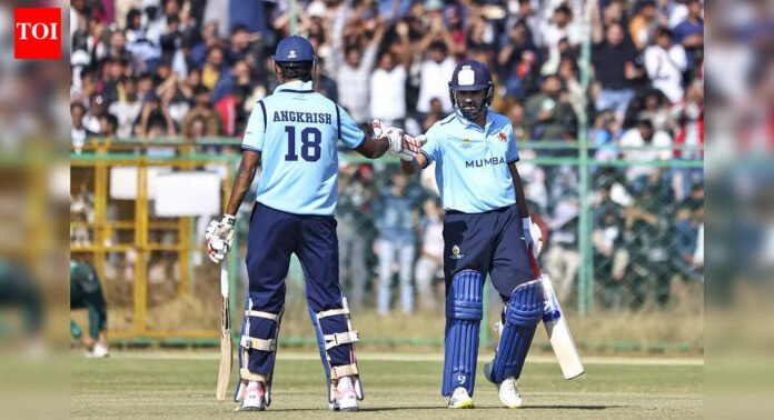 KKR star and Rohit Sharma’s team-mate stretchered off after serious injury at Vijay Hazare Trophy | Cricket News