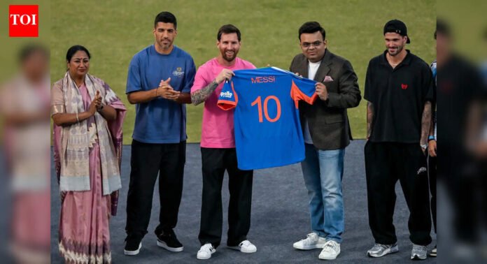 Lionel Messi's visit shows India loves football icons — just not Indian Football | Football News