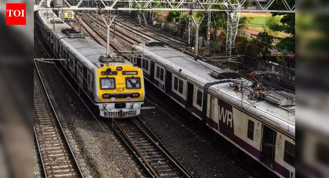 Mumbai: 584 new suburban services on CR, 165 on WR in 4-5 years | Mumbai News
