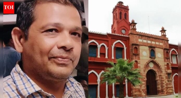Mysterious Attack Claims Life of Aligarh University Teacher: 'You Don’t Know Me Yet' | Agra News
