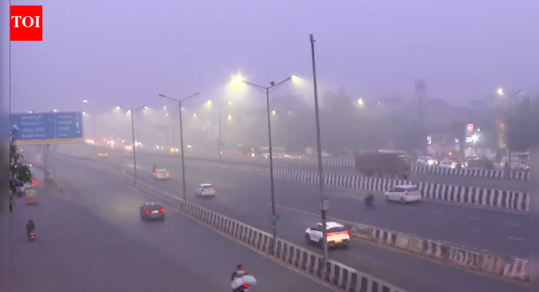 North India covered with dense fog: Red alert in Delhi, UP, Punjab and Haryana; over 150 flights cancelled | India News