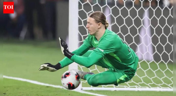 PSG goalkeeper Safonov has fractured hand after penalty shootout heroics | Cricket News
