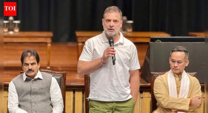 Rahul Gandhi chairs review meeting of Lok Sabha MPs from Congress; Shashi Tharoor not present | India News