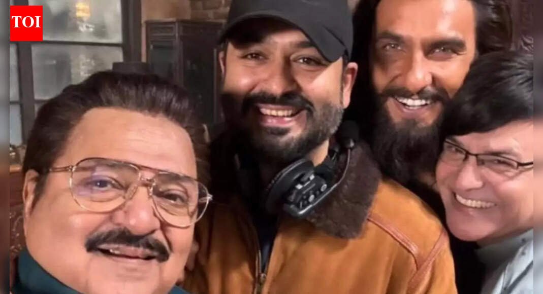Rakesh Bedi says Aditya Dhar ‘apne ghar jaake baith gaya hai’ even as Dhurandhar crosses Rs 200 crore; ‘Woh kisi se baat nahi kar raha’ |