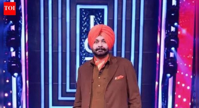 'Rs 500-crore suitcase for CM chair': Sidhu's wife claims pay-to-play in Punjab Congress; hints ex cricketer may switch parties | India News