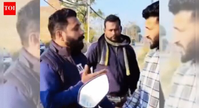 Watch: Kashmiri shawl seller assaulted in Uttarakhand; forced to chant ‘Bharat Mata Ki Jai' | Dehradun News