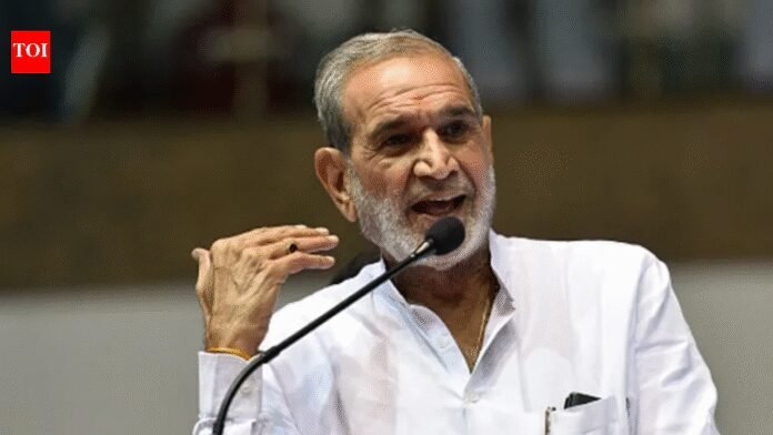 1984 anti-Sikh riots case: Delhi court acquits ex-Congress MP Sajjan Kumar | Delhi News