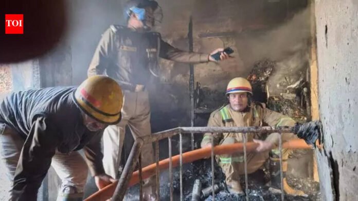 73-year-old woman dies as blaze engulfs Lokandwala building in Mumbai's Andheri | Mumbai News