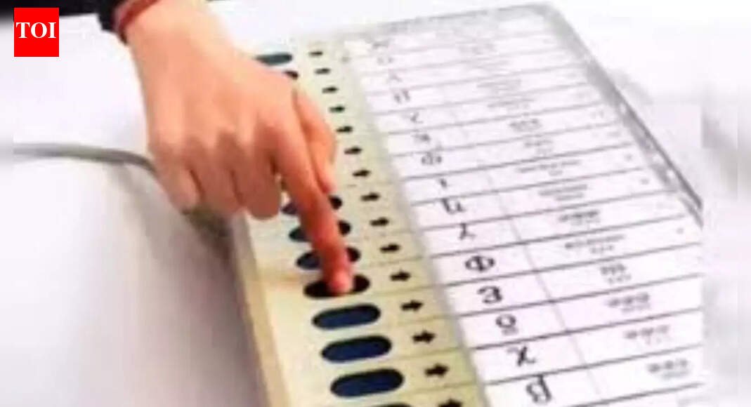 BJP, Shiv Sena to crack down on rebels in KDMC | Thane News