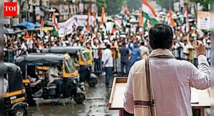 BMC elections see candidate proliferation in slum clusters; 18 wards see 15+ contenders, vote split may favour bigger parties | Mumbai News