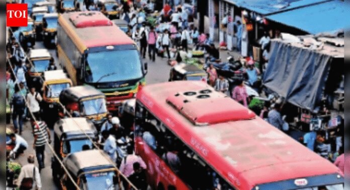 BMC polls: With votes at stake, Malad candidates promise relief from traffic and neglect | Mumbai News