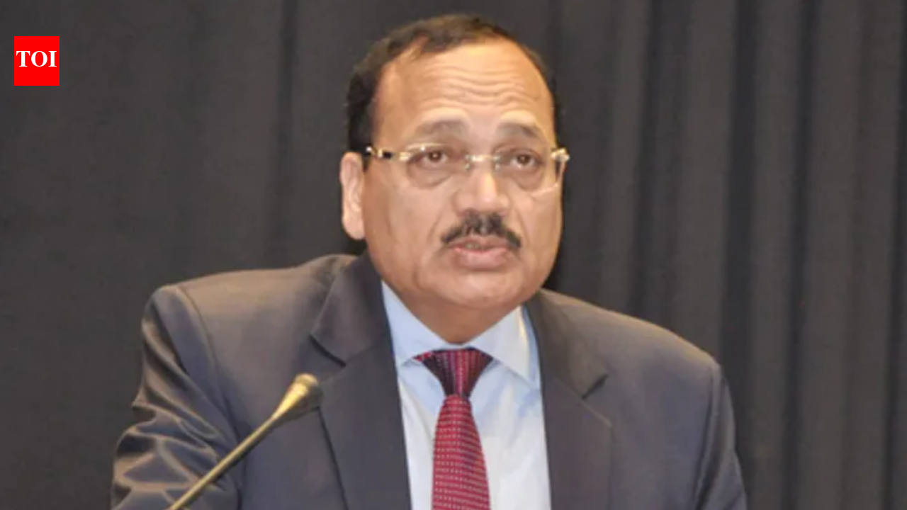 CJI Surya Kant urges HCs to embrace virtual hearings for judicial equality | Mumbai News