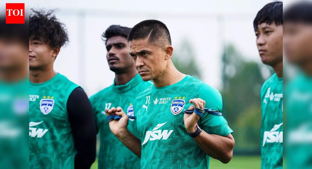 Clubs want players to take pay cut