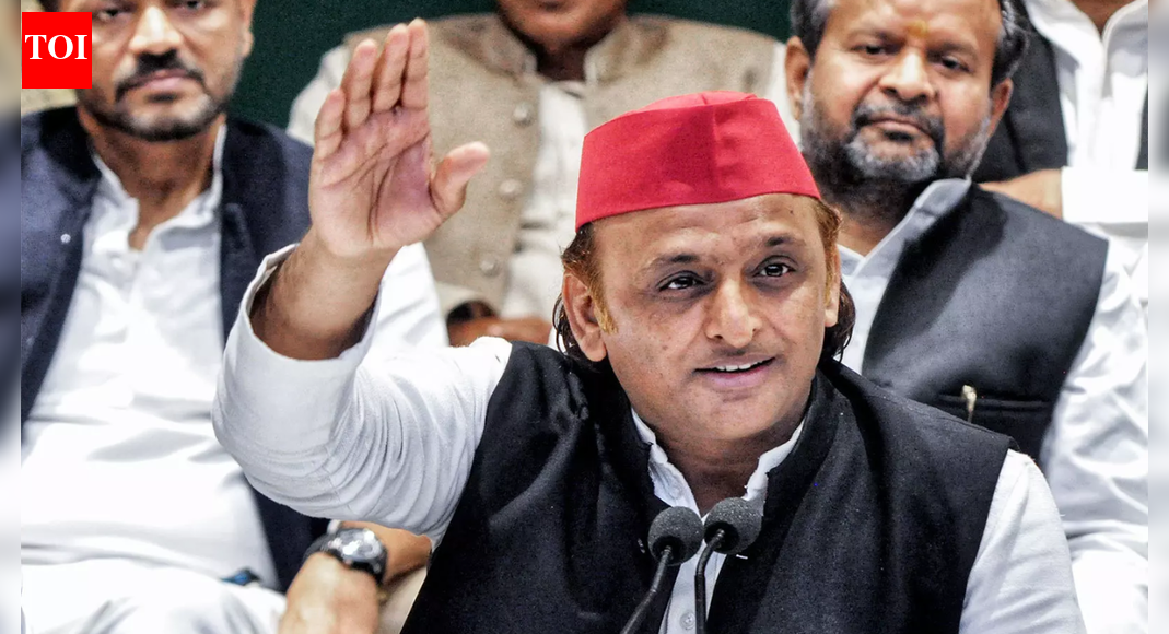 'Conspiracy won't work': Akhilesh backs Mamata Banerjee for 2026 West Bengal polls; claims BJP will lose in UP as well | India News