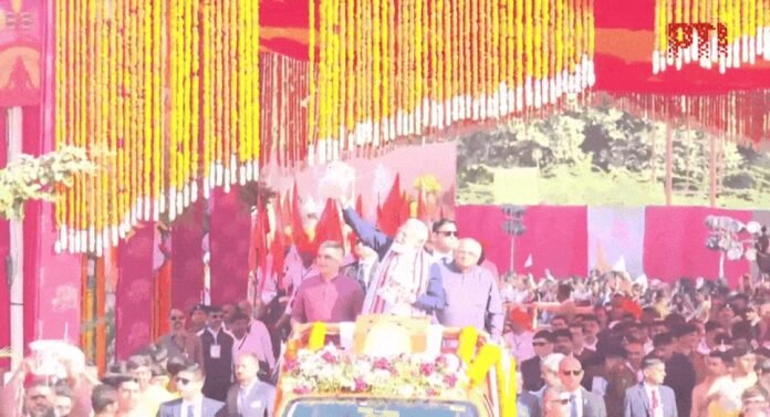 Damroo in hand, 108 horses in procession: PM Modi takes part in ‘Shaurya Yatra’ at Somnath; offers puja | India News