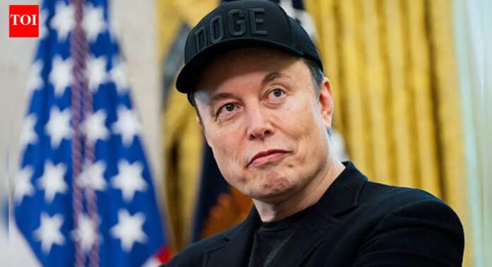Elon Musk says: I hold only American passport; I will live and die in America or ...