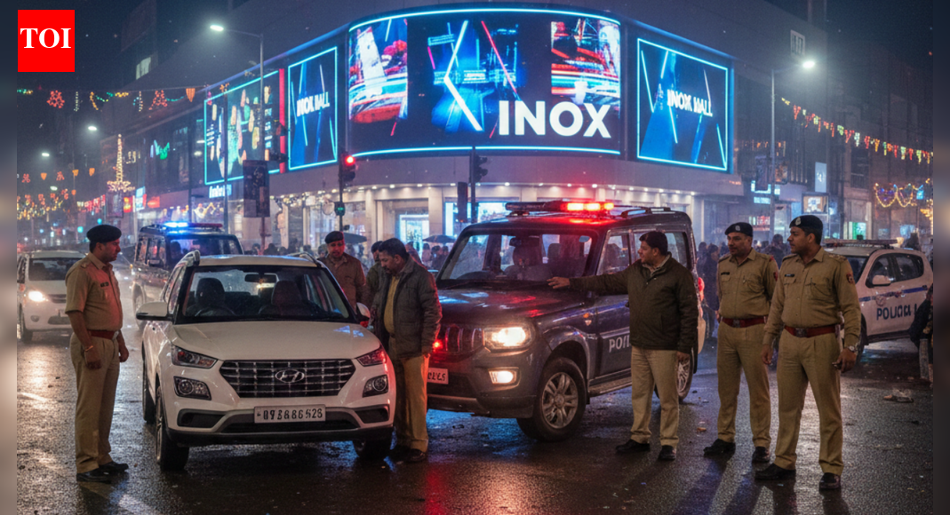 Gurgaon: 'Drunk' ASI crashes into VIP pilot car of MLA on New Year’s Eve; 3 cops & 1 SPO suspended | Gurgaon News