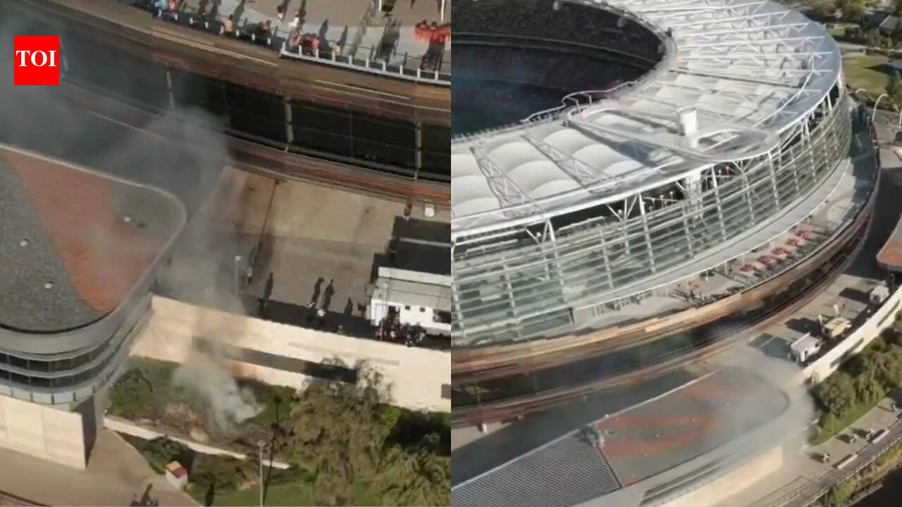 Horror in Australia: Fire outside BBL stadium with Babar Azam, Steve Smith playing - Watch | Cricket News