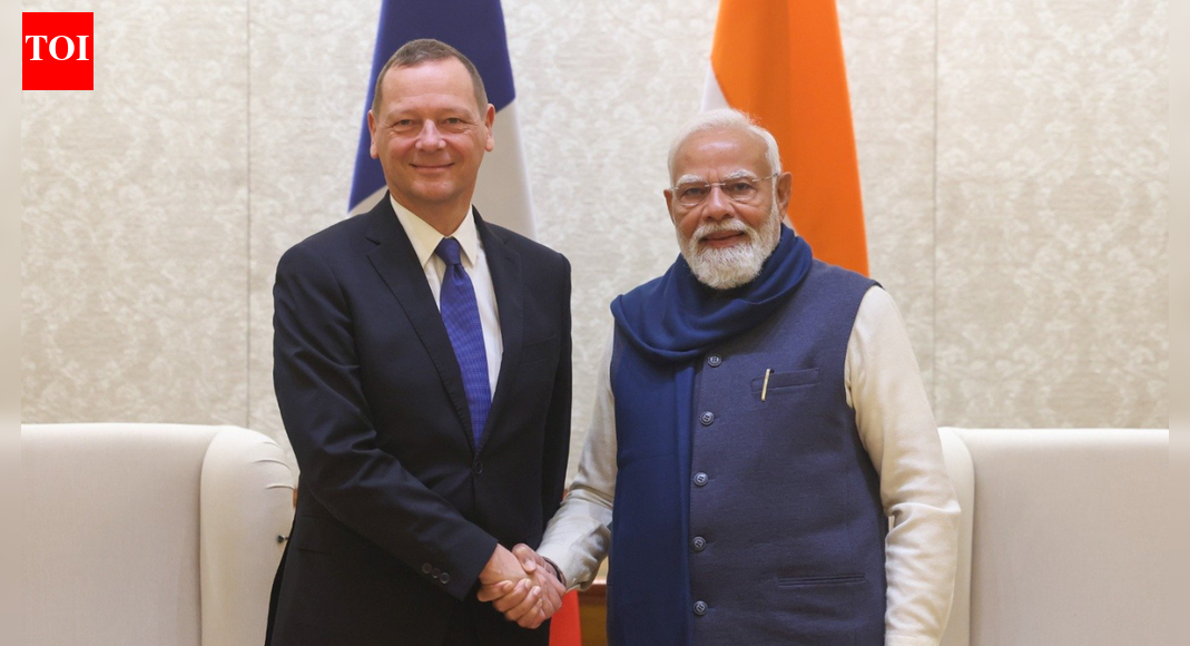 India-France ties: PM Modi meets Macron’s aide; reaffirms strategic partnership | India News