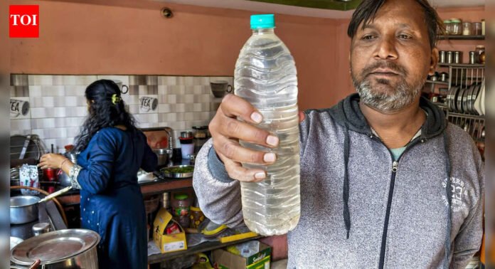 Indore water deaths: BJP corporator had raised red flag 2 years ago, files on replacing old pipelines did not move | India News