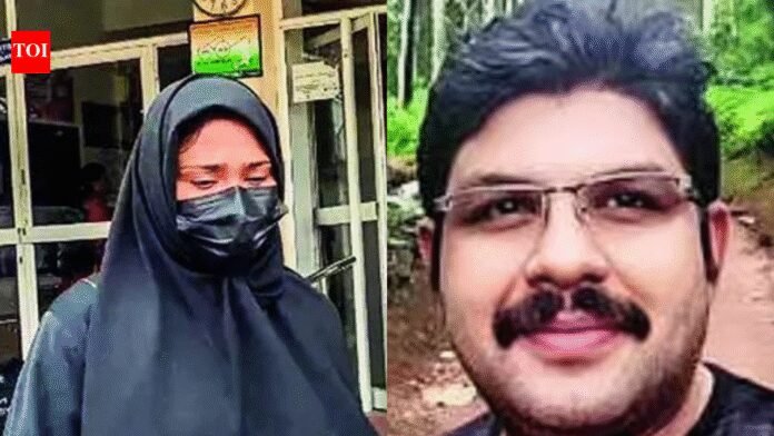 Kerala youth suicide case: Woman who posted bus harassment clip arrested for abetment; police going soft on accused, allege victim’s kin | Kozhikode News