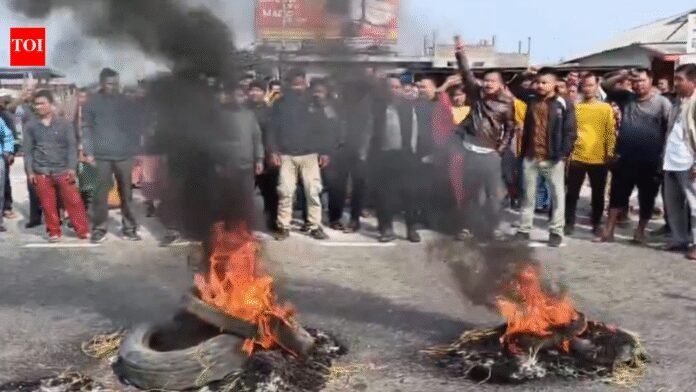 Kokrajhar violence: 1 killed, 4 injured in mob attack in Assam; highway blocked, vehicle set on fire | Guwahati News