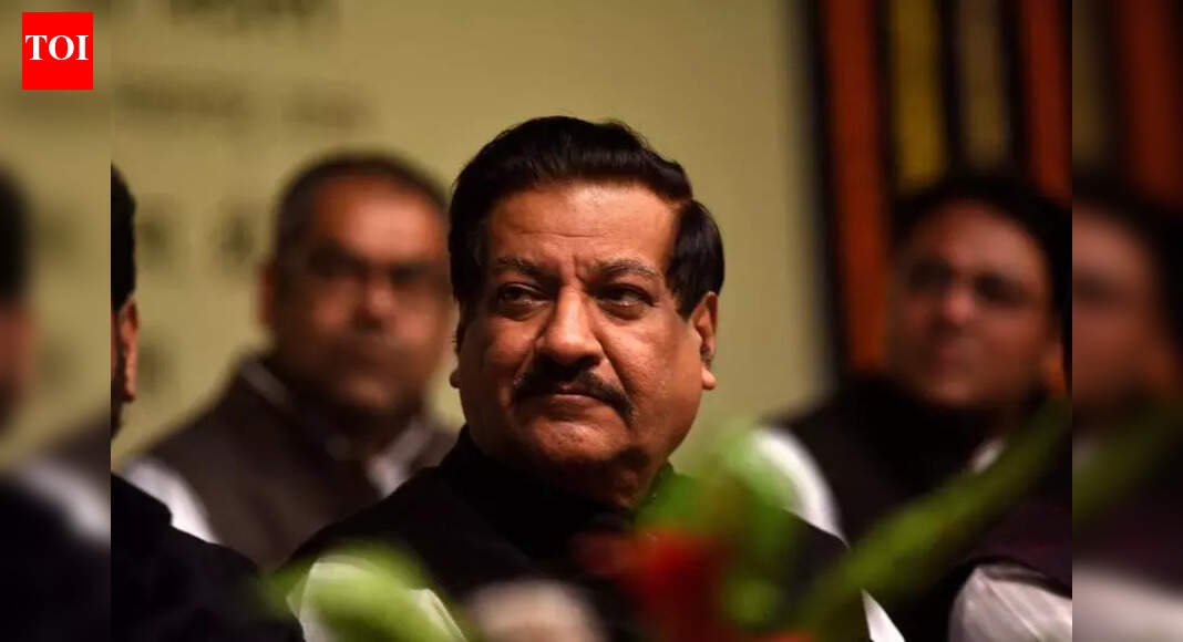 Mamdani letter on Umar Khalid: Ex-Maharashtra CM Prithviraj Chavan defends New York mayor - watch | India News