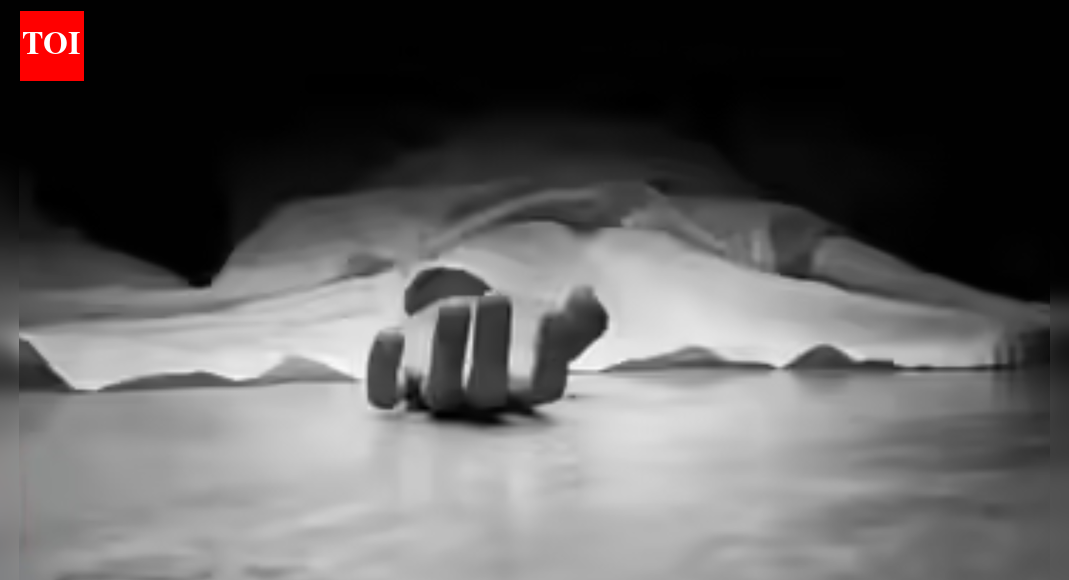 Mumbai: 58-year-old pedestrian dies after being hit by private bus door in Dahisar | Mumbai News