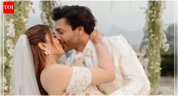 Nupur Sanon and Stebin Ben drop PICTURES from their Christian wedding with caption, 'I did, I DO, I will Always' |