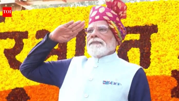 Republic Day 2026: PM Modi dons red-yellow Bandhej safa, a nod to Rajasthan tradition | India News