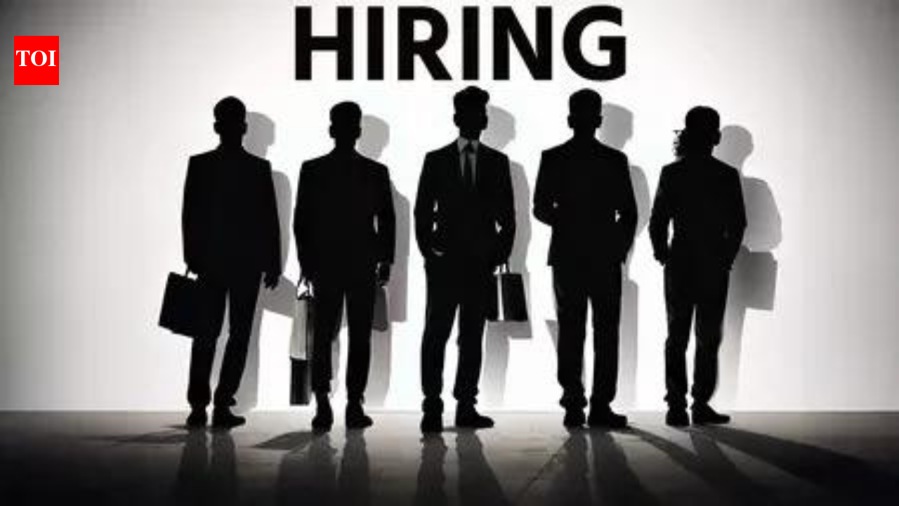 Tech wreck: Job cuts at TCS drag Big 5 IT companies' net hiring to 17 in 9 months