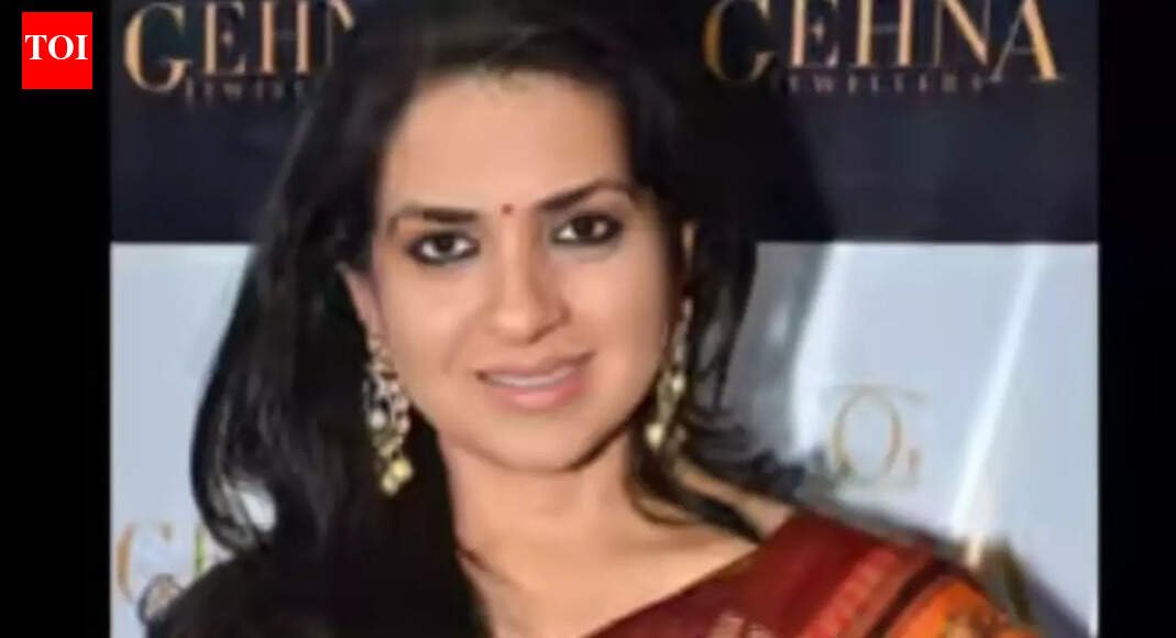 'They are here for regressive thoughts': Shiv Sena's Shaina NC slams Aaditya Thackeray | India News