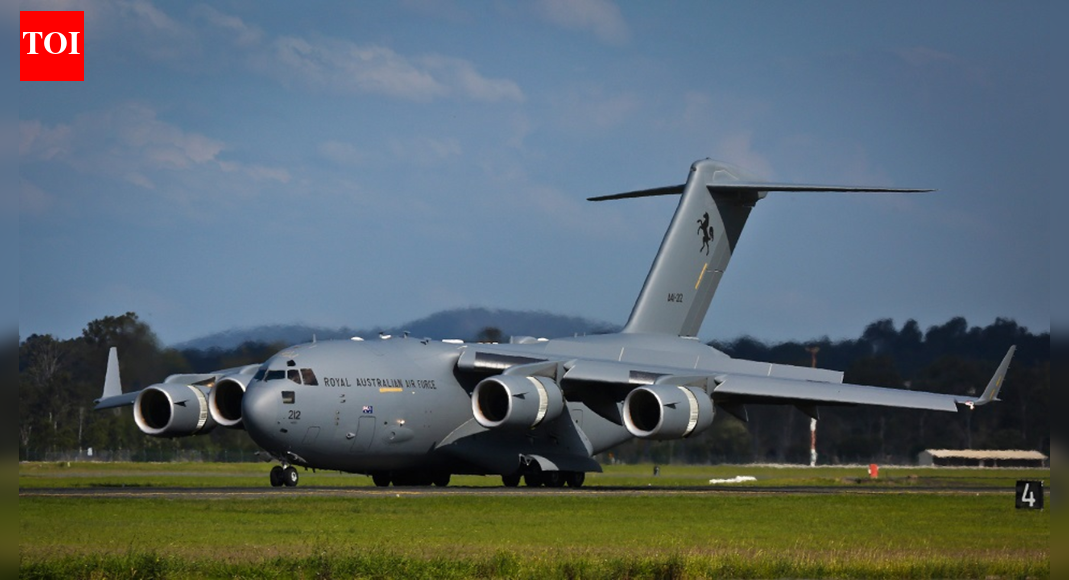 US warplanes and elite units have been landing in Britain since the weekend