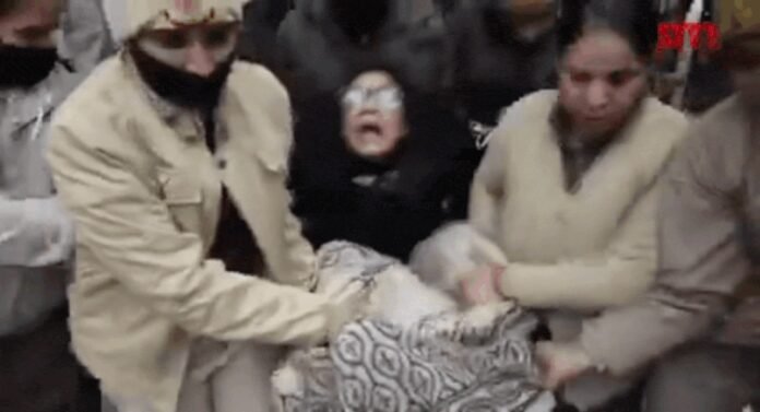 Watch: Mohua, Derek dragged away from outside Amit Shah’s office; TMC MPs protest over I-PAC raid | India News