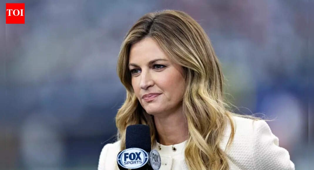 ‘Hide Your Puppies’: Erin Andrews’ NFL Playoff Coat Goes Viral for All the Right and Wrong Reasons | NFL News