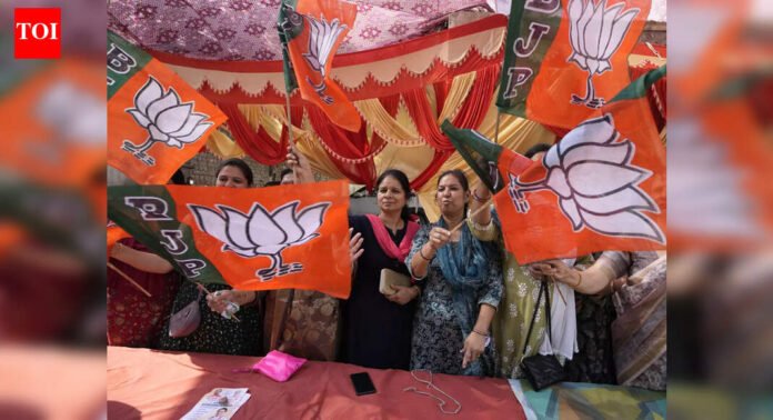 ‘Working against party line’: BJP suspends 26 functionaries, rebel candidates for 6 years ahead of BMC polls | Mumbai News