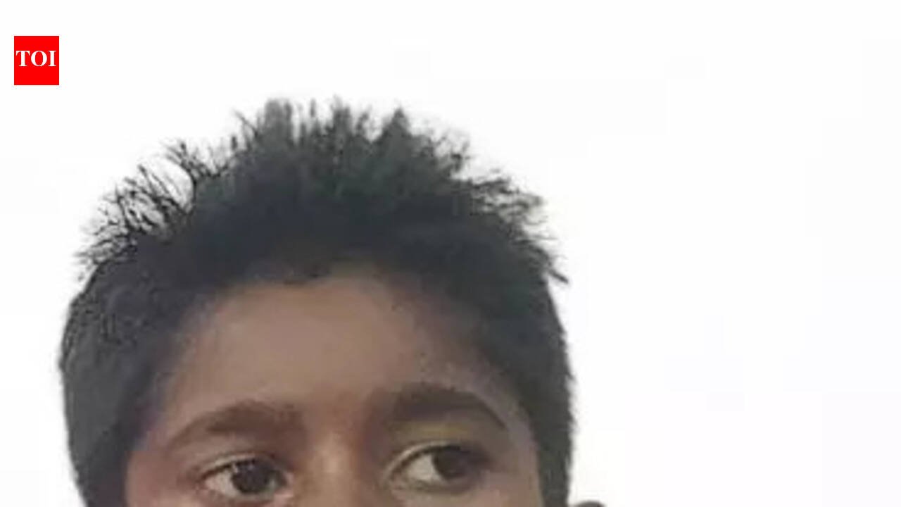 12-yr-old Bhiwandi boy mauled by stray dog dies after 20 days, kin blame hosp negligence | Mumbai News