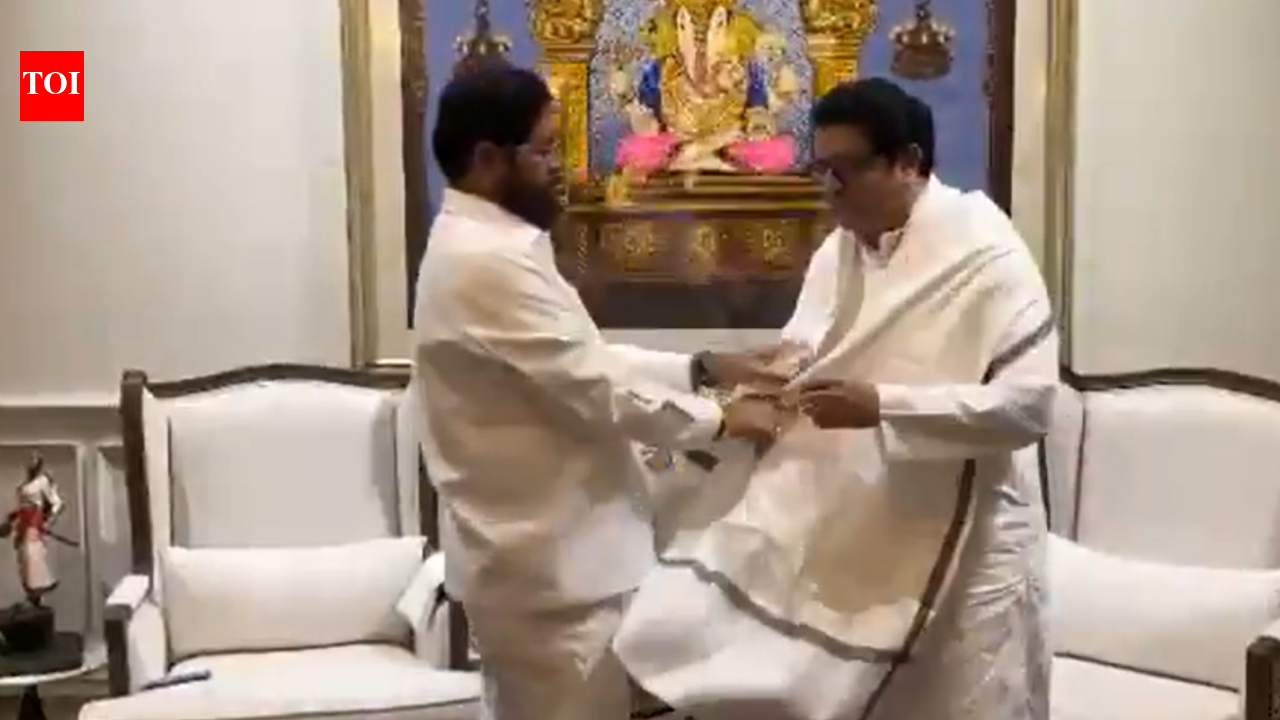 After BMC setback, Raj Thackeray meets Eknath Shinde amid MNS unease | India News